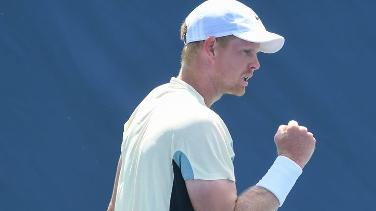 August 1, 2022, Washington, District of Columbia, USA: KYLE EDMUND pumps his fist during his match against Yosuke Watanuki at the Rock Creek Tennis Center. (Credit Image: .. Kyle Gustafson/ZUMA Press Wire Service) (Cal Sport Media via AP Images)