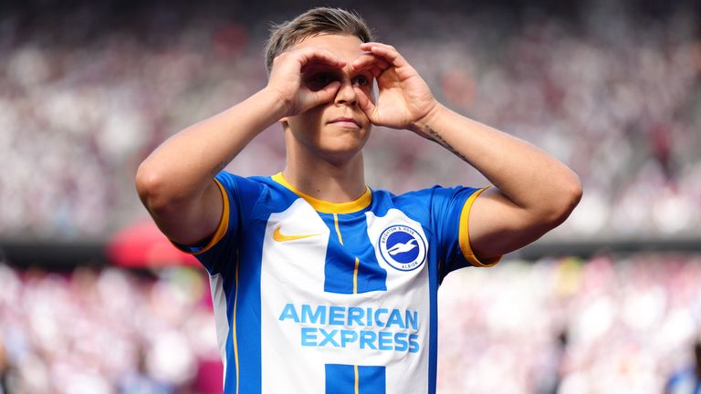 Brighton's Leandro Trossard celebrates his side's second goal of the game