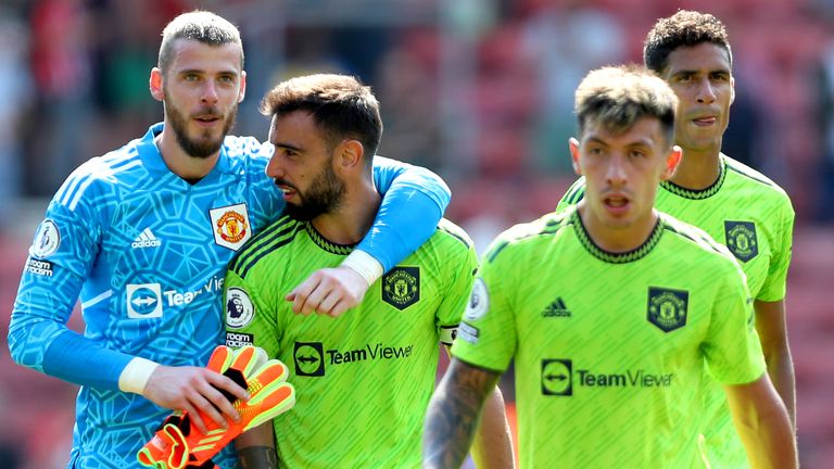 Manchester United players celebrate after their 1-0 win at Southampton