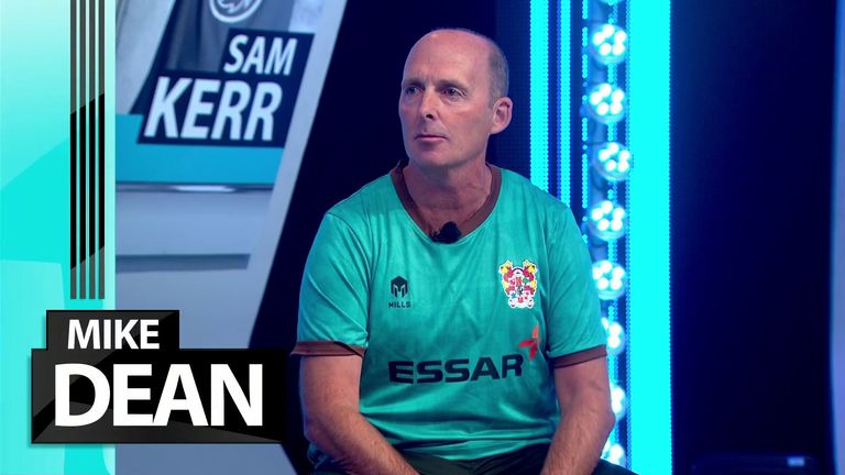 What's It Really Like To Be A Premier League Referee? Mike Dean Reveals ...