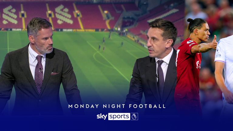 Carragher and Neville discuss Darwin Núñez's red card on MNF