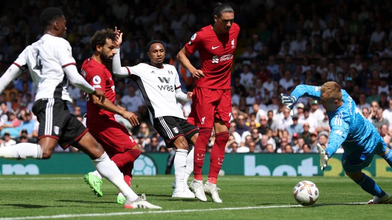 Mohamed Salah faz 2-2 (AFP)