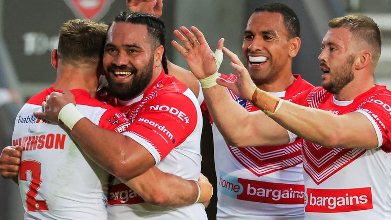 Super League: Chris Makinson Inspires Leaders St Helens To Big Win Over 