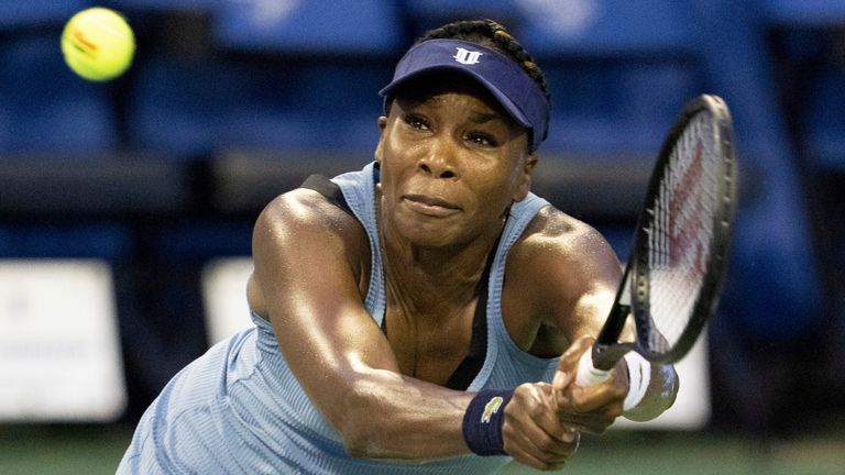 August 1, 2022: Venus Williams (USA) loses to Rebecca Marino (CAN), 4-6, 6-1, 6-4 at CitiOpen being played at Rock Creek Park Tennis Center in Washington, DC, , {USA} ..Leslie Billman/Tennisclix/CSM (Credit Image: .. Leslie Billman/CSM via ZUMA Press Wire) (Cal Sport Media via AP Images)