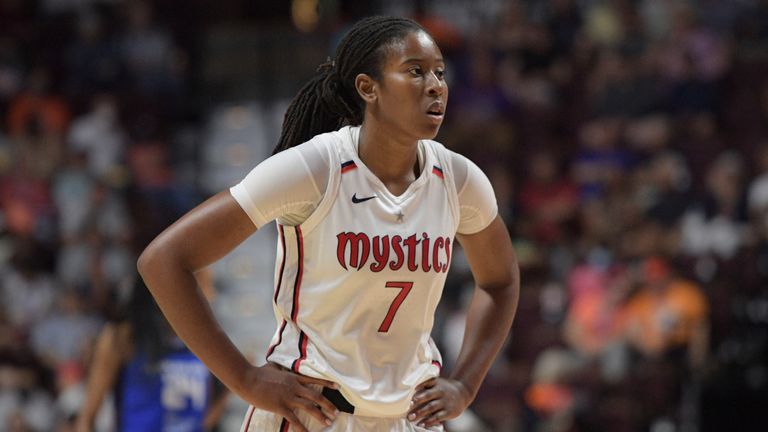 UNCASVILLE, CT - JULY 03: Washington Mystics guard Ariel Atkins (7) looks on during the WNBA game between the Washington Mystics and the Connecticut Sun on July 3, 2022, at Mohegan Sun Arena in Uncasville, CT.