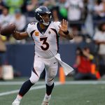 Seahawks survive Russell Wilson's return, top Broncos 17-16