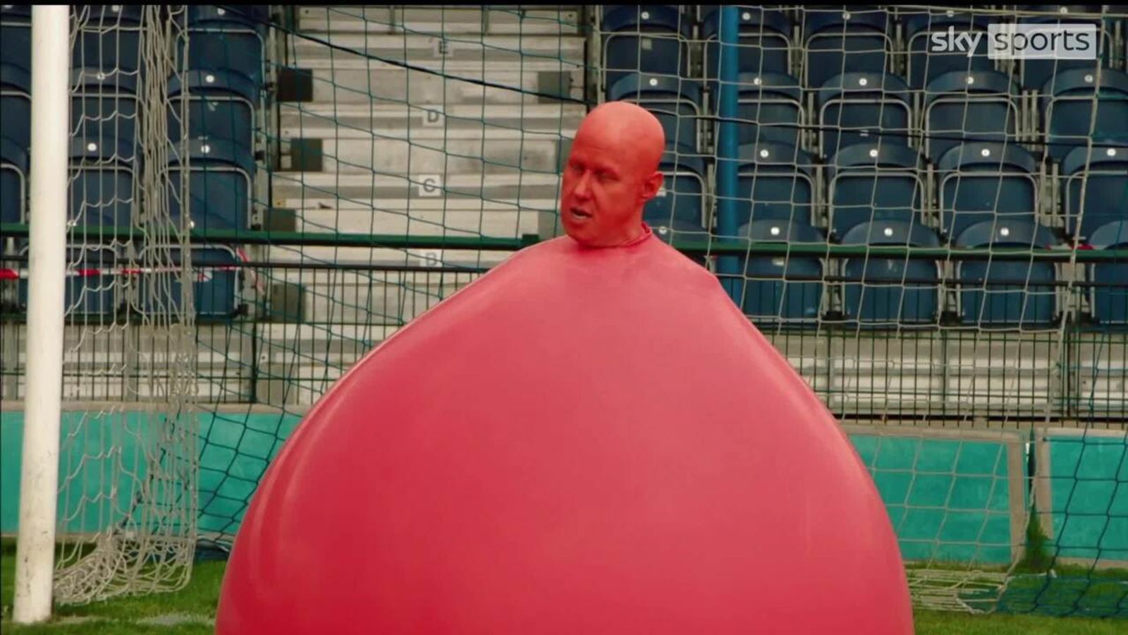 Darren Bent recreates 'beachball' goal with Matt Lucas Fantasy