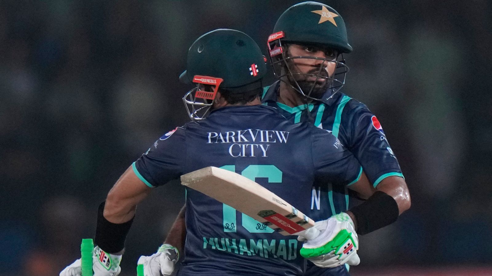 Pakistan vs England: Hosts win by 10 wickets to level seven-match series at 1-1