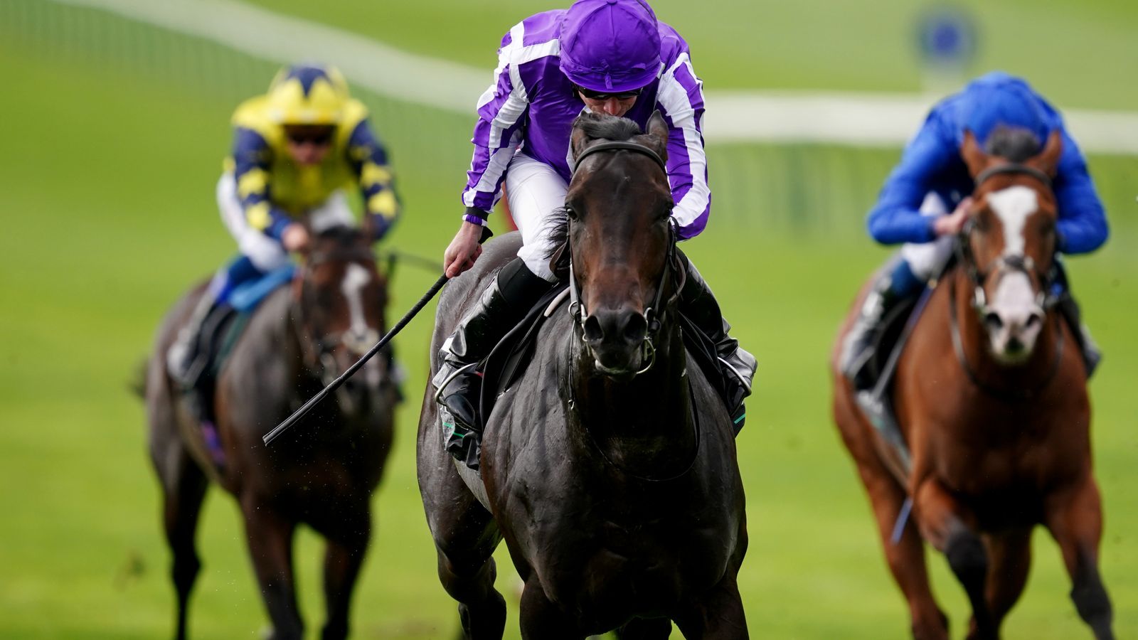 Middle Park Stakes: Blackbeard leads home Ballydoyle one-two in Newmarket Group One