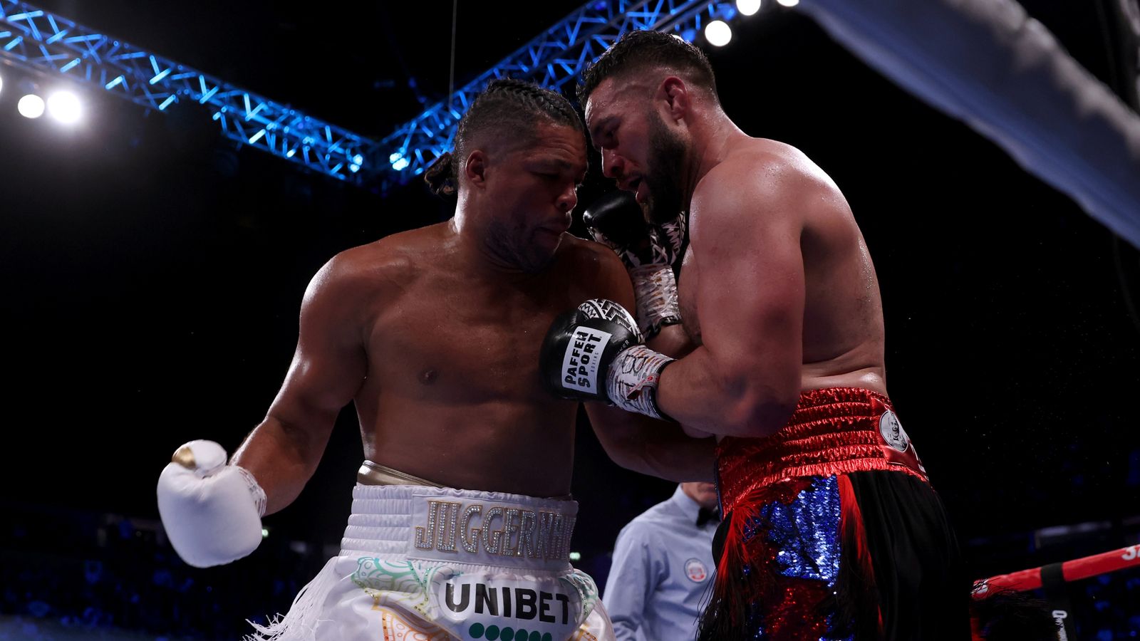 Joe Joyce crushes Joseph Parker in 11 rounds and calls out Oleksandr ...