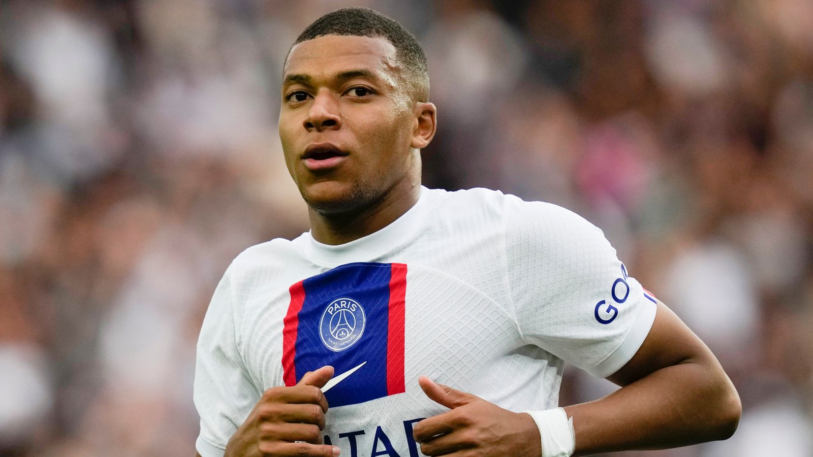 Completely false' - Real Madrid issue statement on Kylian Mbappe amid  rumours PSG stars has given up €100m in loyalty bonuses in bid to join Los  Blancos next summer