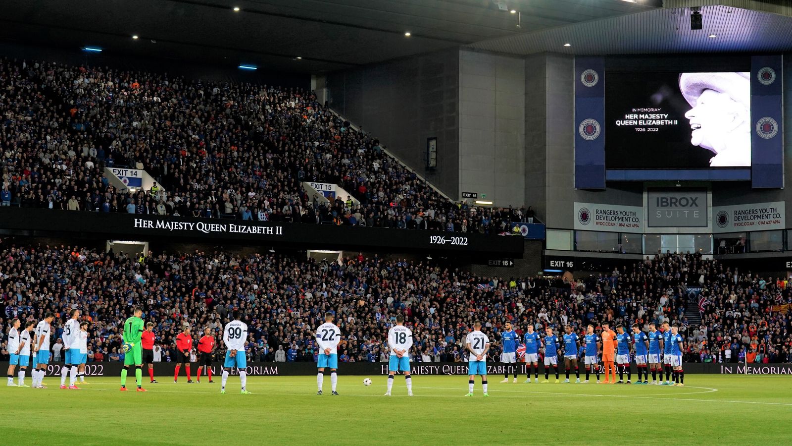 Rangers fans pay tribute to The Queen by singing national anthem before Champion..