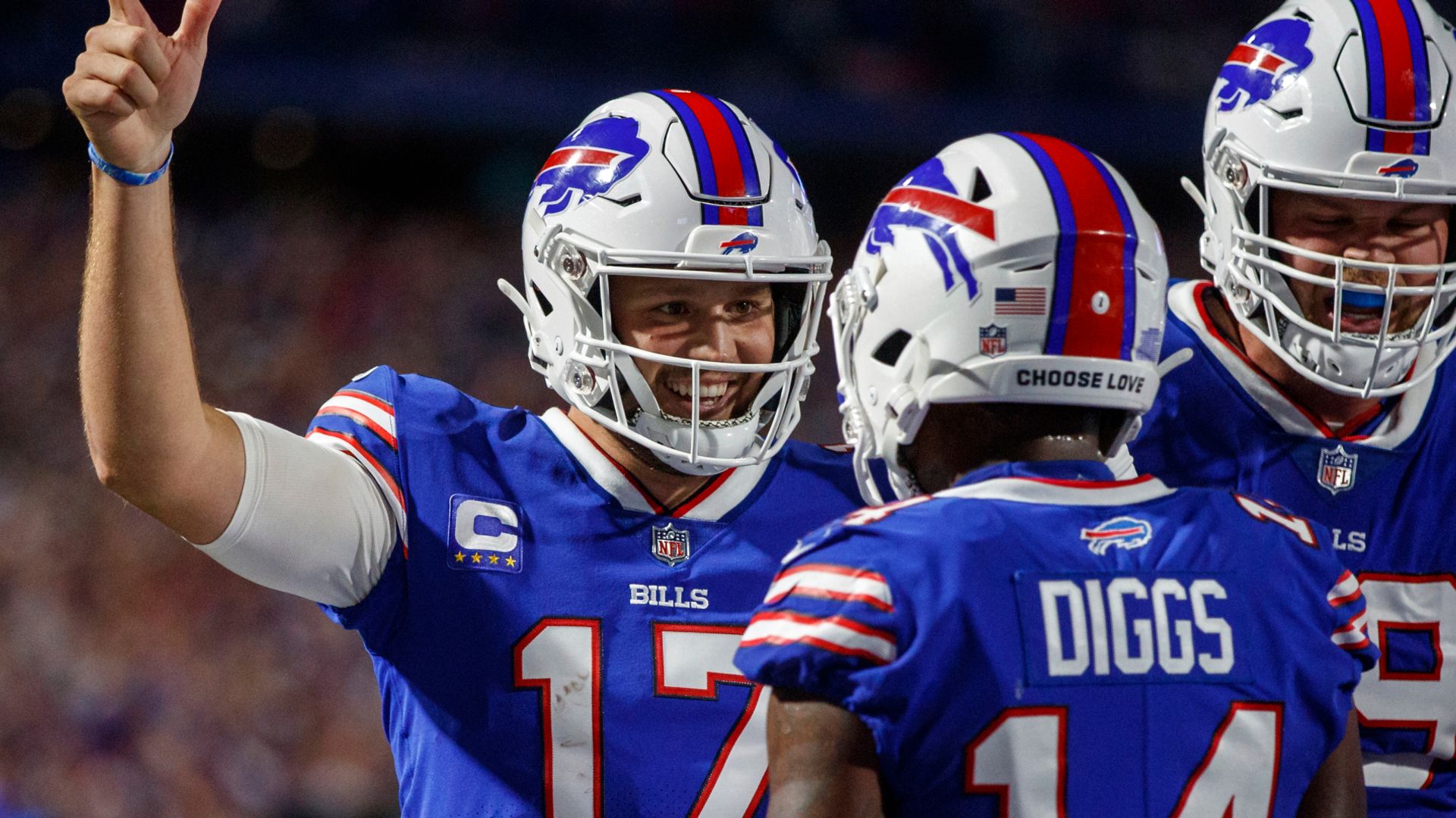 Allen throws four TDs as Bills score 41 in blowout win over Titans