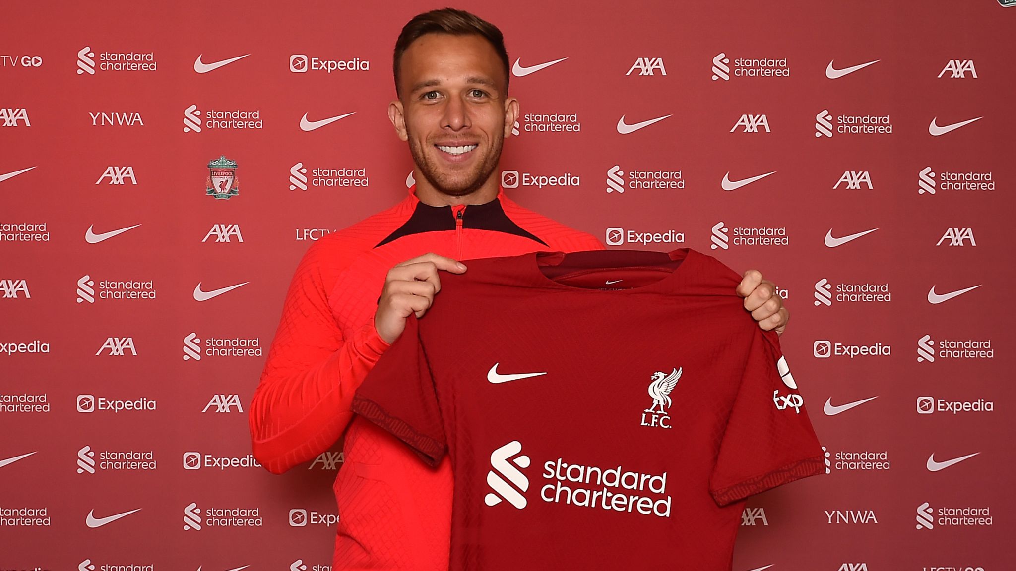 Arthur Melo: Liverpool complete loan signing of Juventus midfielder | Transfer Centre News | Sky Sports