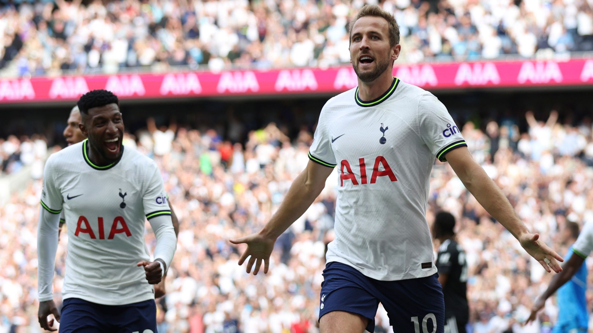 Harry Kane breaks August drought as Tottenham Hotspur down Fulham -  Eurosport