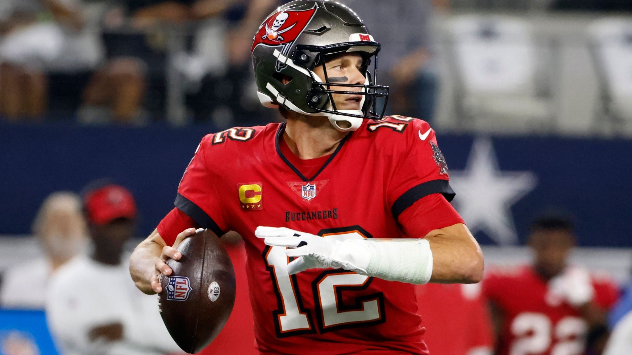 Tampa Bay Buccaneers 19-3 Dallas Cowboys: Dak Prescott injured as Tom Brady-led  visitors dominate, NFL News