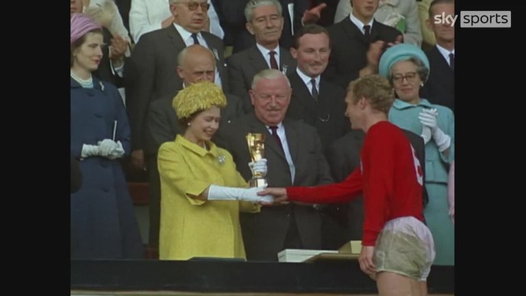 Sky Sports looks back on Queen Elizabeth's influence on English football