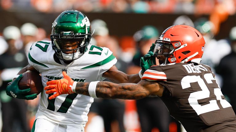 Hall of Fame Game: Browns fend off Jets, but Wilson shows glimmers for New  York