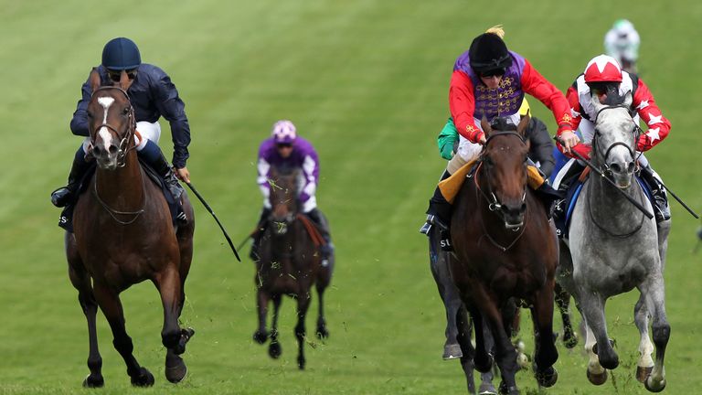 Carlton House (right) is beaten by Pour Moi in the 2011 Derby