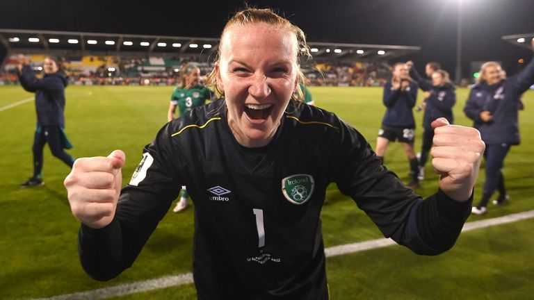 1 September 2022; Republic of Ireland goalkeeper Courtney Brosnan celebrates after the FIFA Women's World Cup 2023 qualifier match between Republic of Ireland and Finland at Tallaght Stadium in Dublin. Photo by Stephen McCarthy/Sportsfile