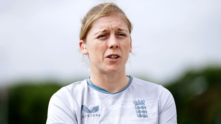 England captain Heather Knight has accused India bowler Deepti Sharma of &#39;lying&#39; over claims Charlie Dean was warned before her &#39;Mankad&#39; dismissal.