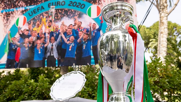 L'Italie a soulevé le trophée de l'Euro 2020 à Wembley