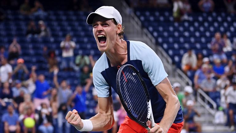Jannik Sinner reacts after winning a men's singles match at the 2022 US Open, Monday, Sep. 5, 2022 in Flushing, NY. (Andrew Ong/USTA via AP)
