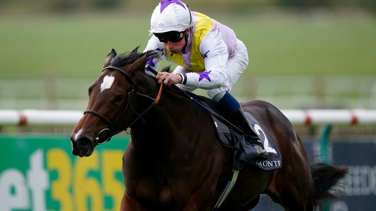 Lezoo stays on well to land the Cheveley Park Stakes at Newmarket