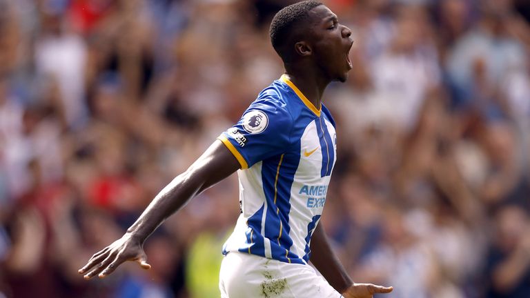 Moises Caicedo celebrates after putting Brighton at 2-1