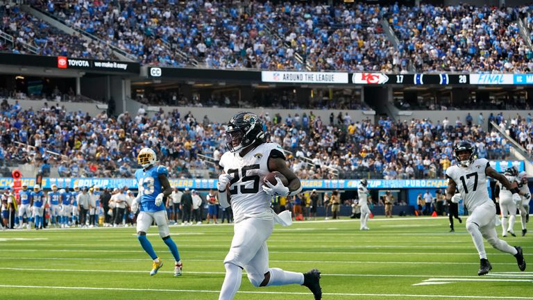 Check out James Robinson's run for a 50-yard touchdown on 4th and 1 against the Los Angeles Chargers.