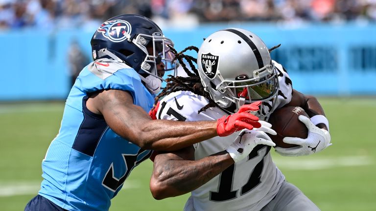 Highlights of the Las Vegas Raids Against the Tennessee Titans in Week Three of the NFL Season