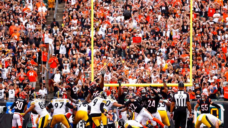 Pittsburgh Steelers place kicker Chris Boswell (9) kicks the game winning field goal in overtime during an NFL football game against the Cincinnati Bengals, Sunday, Sep. 11, 2022, in Cincinnati. (AP Photo/Kirk Irwin)


