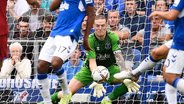 Jordan Pickford during Everton&#39;s draw with Liverpool
