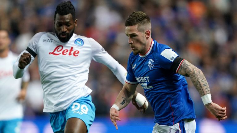 Rangers' Ryan Kent (right) and Napoli's Andre-Frank Zambo Anguissa in action