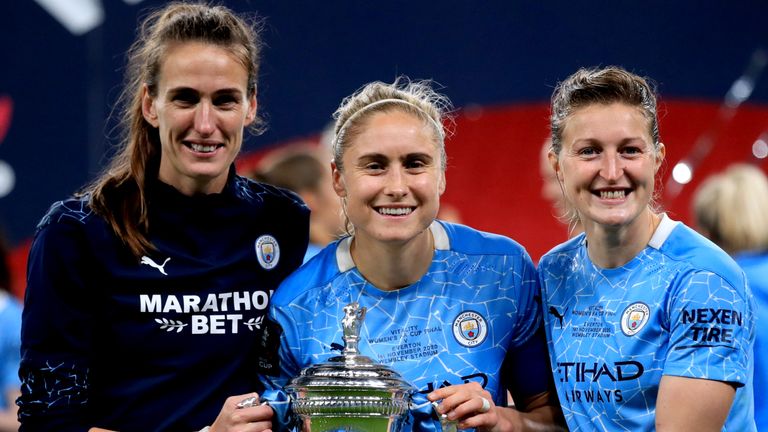 Although Ellen White and Jill Scott recently retired, Steph Houghton is not giving up on England yet