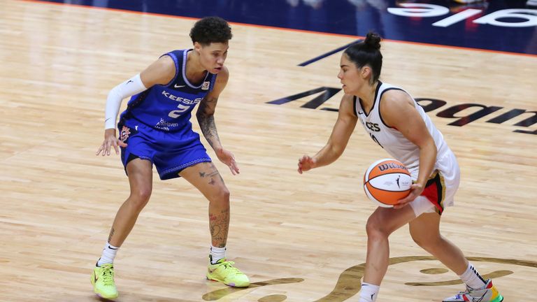 UNCASVILLE, CT - SEPTEMBER 15: Connecticut Sun guard Natisha Hiedeman (2) defends Las Vegas Aces guard Kelsey Plum (10) during game 3 of the WNBA Finals between Las Vegas Aces and Connecticut Sun on September 15, 2022, at Mohegan Sun Arena in Uncasville, CT. (Photo by M. Anthony Nesmith/Icon Sportswire) (Icon Sportswire via AP Images)


