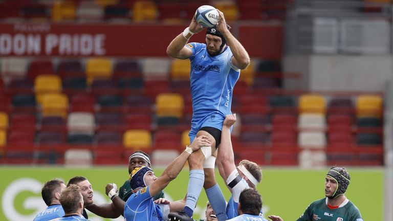 Worcester Warriors' Graham Kitchener wins the ball from a line out