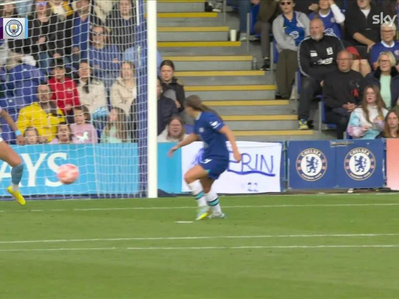 Manchester City 2-0 Chelsea: WSL title race wide open after Filippa  Angeldahl and Lauren Hemp strike, Football News