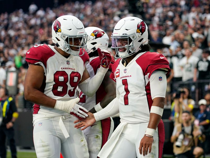 New Orleans Saints 34-42 Arizona Cardinals: Kyler Murray seen ranting at  head coach as Arizona struggle early before securing comeback win, NFL  News