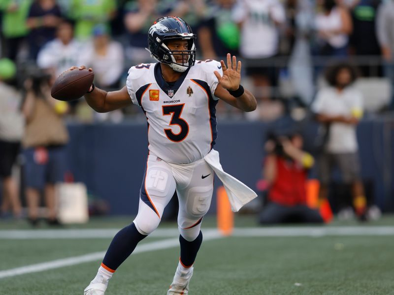 Russell Wilson's star fades after his first season as Broncos' quarterback  - Axios Denver