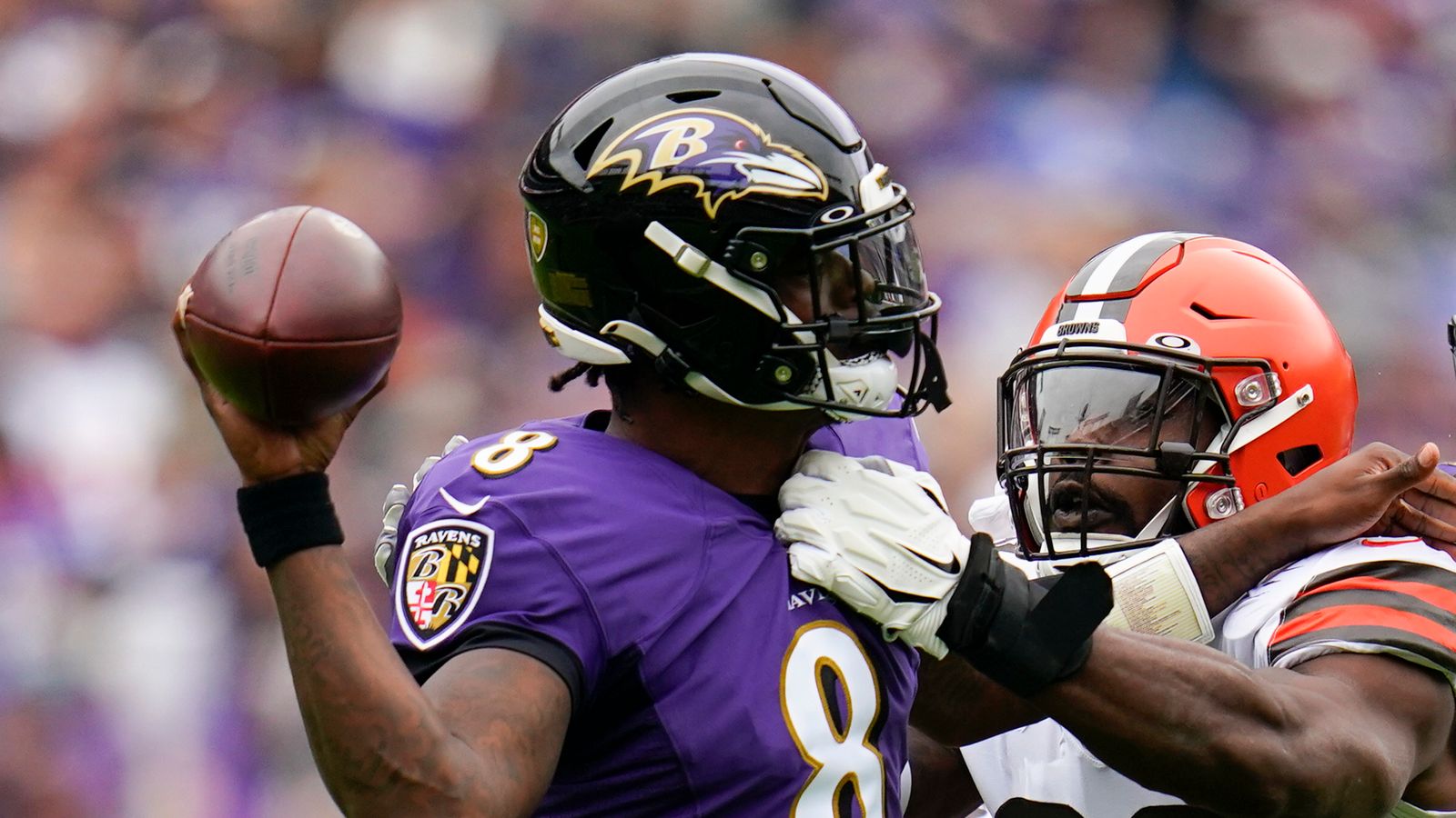 Fans don trio of Nickelodeon slime caps to Cleveland Browns-Baltimore  Ravens game during Week 7 of the 2022 NFL season