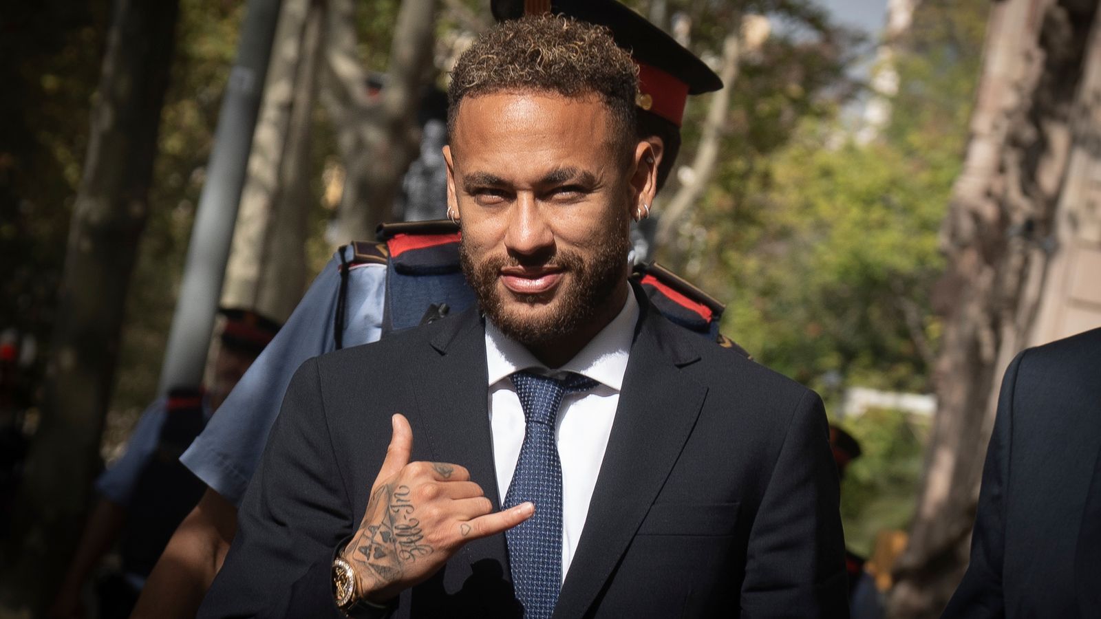 Neymar: Delantero del PSG por presuntos cargos de corrupción: no participé en las conversaciones de transferencia de Barcelona |  noticias de futbol