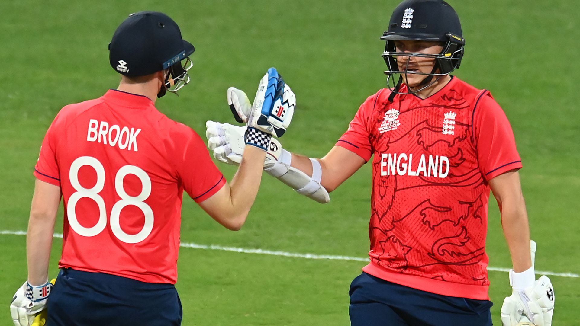 England thrash Pakistan in final T20 World Cup warm-up