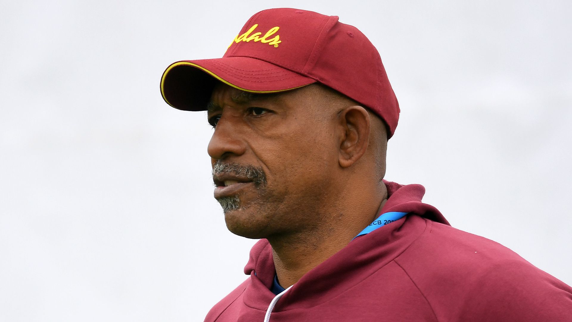 Simmons stepping down as Windies coach