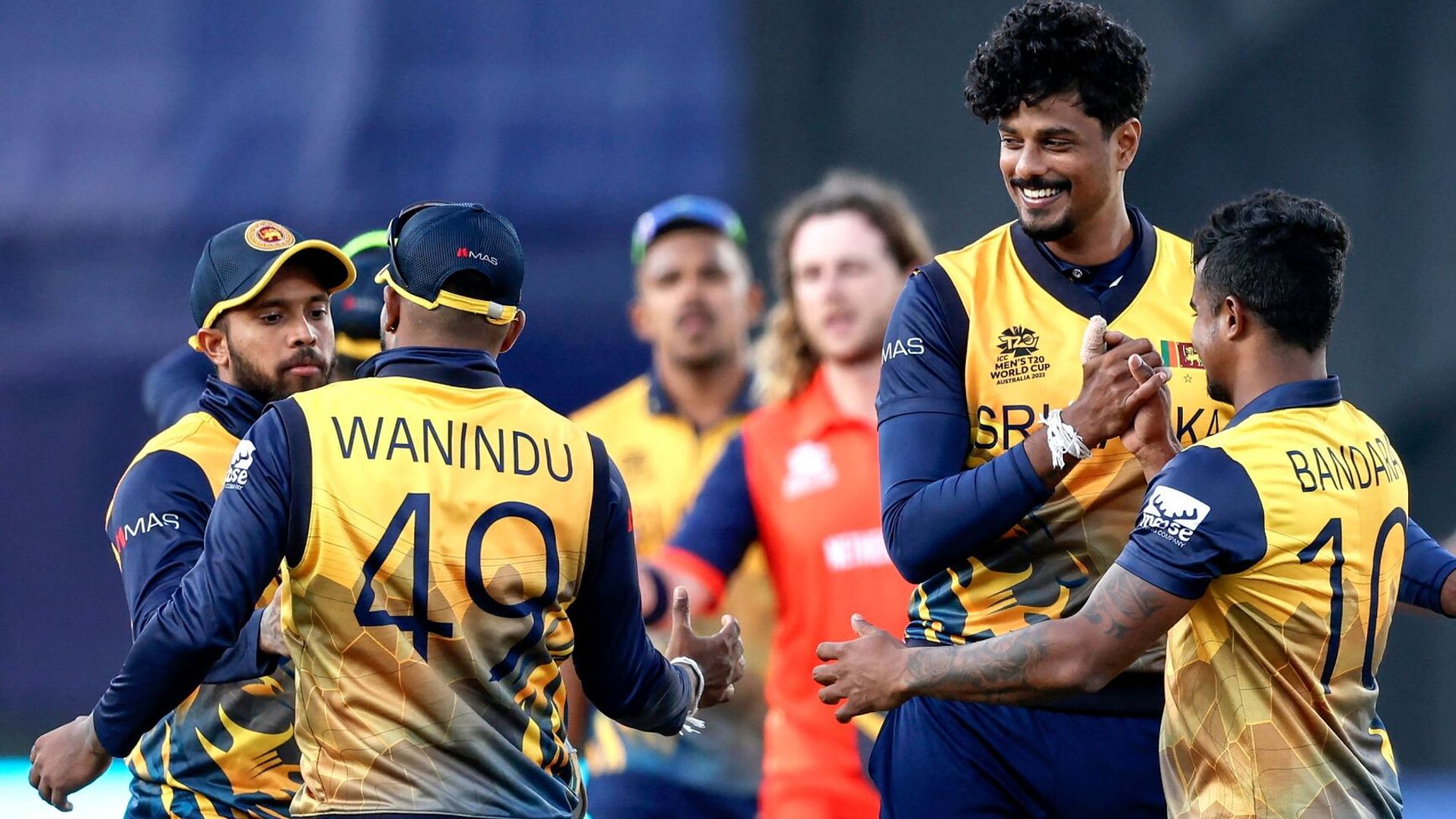 Netherlands join Sri Lanka in Super 12s after Namibia lose thriller