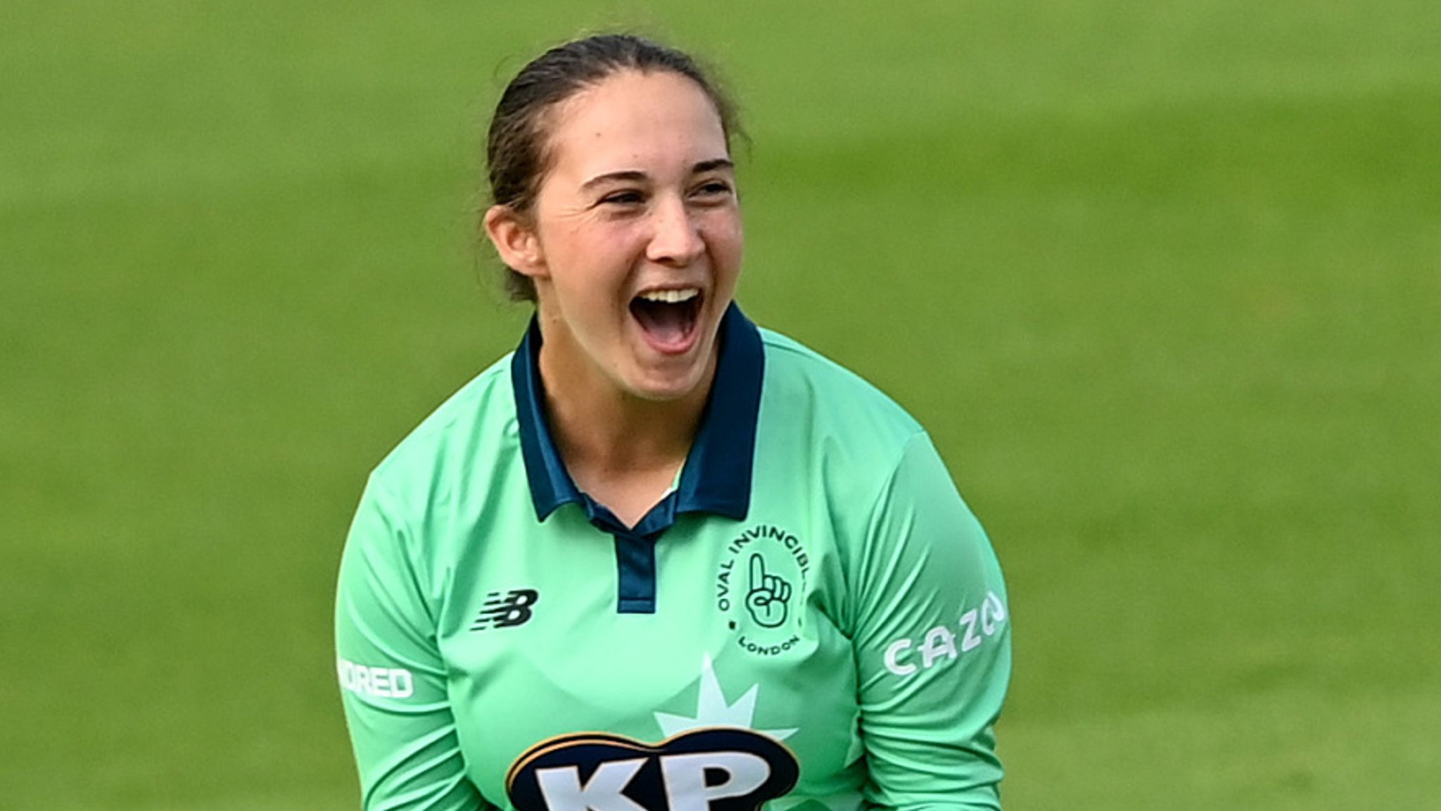 Alice Capsey among the six England players taking part in Womens Big Bash League, live on Sky Sports Cricket News Sky Sports