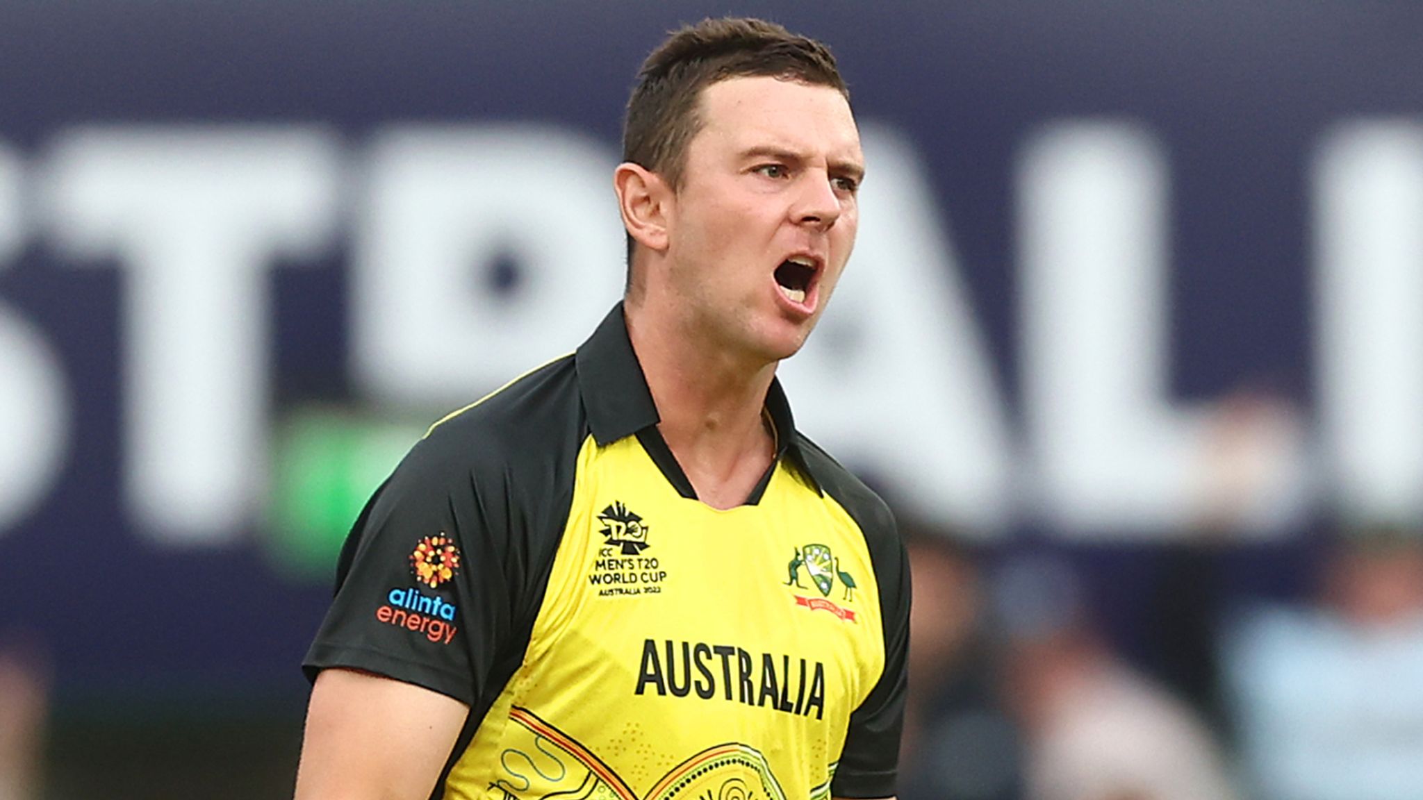 Hazlewood'S Bowling Implodes: Australia'S T20 Hopes Crumble - f2p22w0