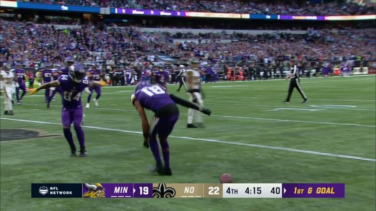 Vikings stun Saints, 29-24, with 61-yard touchdown on last play - CBS News