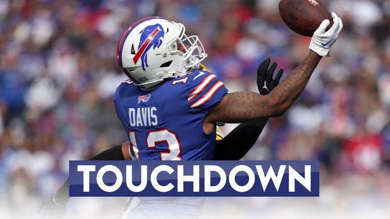 Davis&#39; 98-yard touchdown
