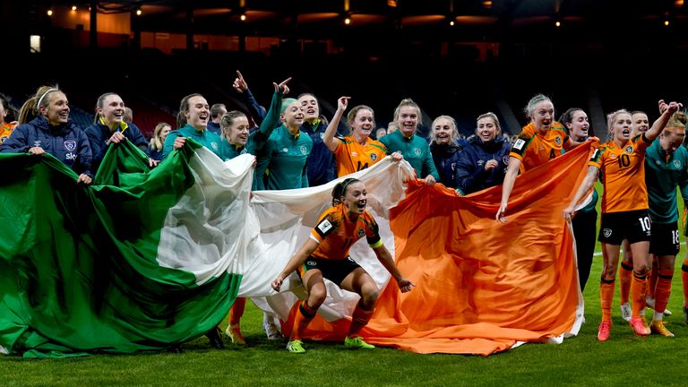 Republic of Ireland celebrate after the FIFA Women's World Cup 2023 qualifying play-off match at Hampden Park, Glasgow. Picture date: Tuesday October 11, 2022.